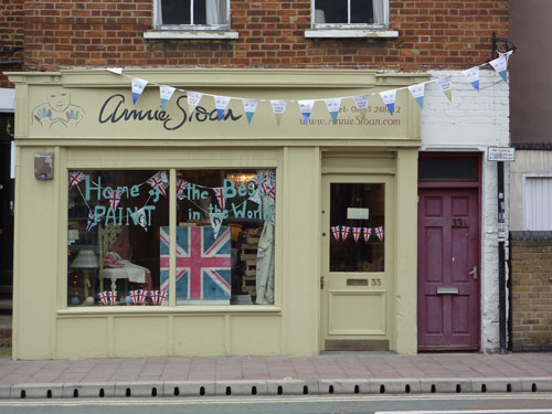 Annie Sloan's Shop in Oxford from blue koi studio